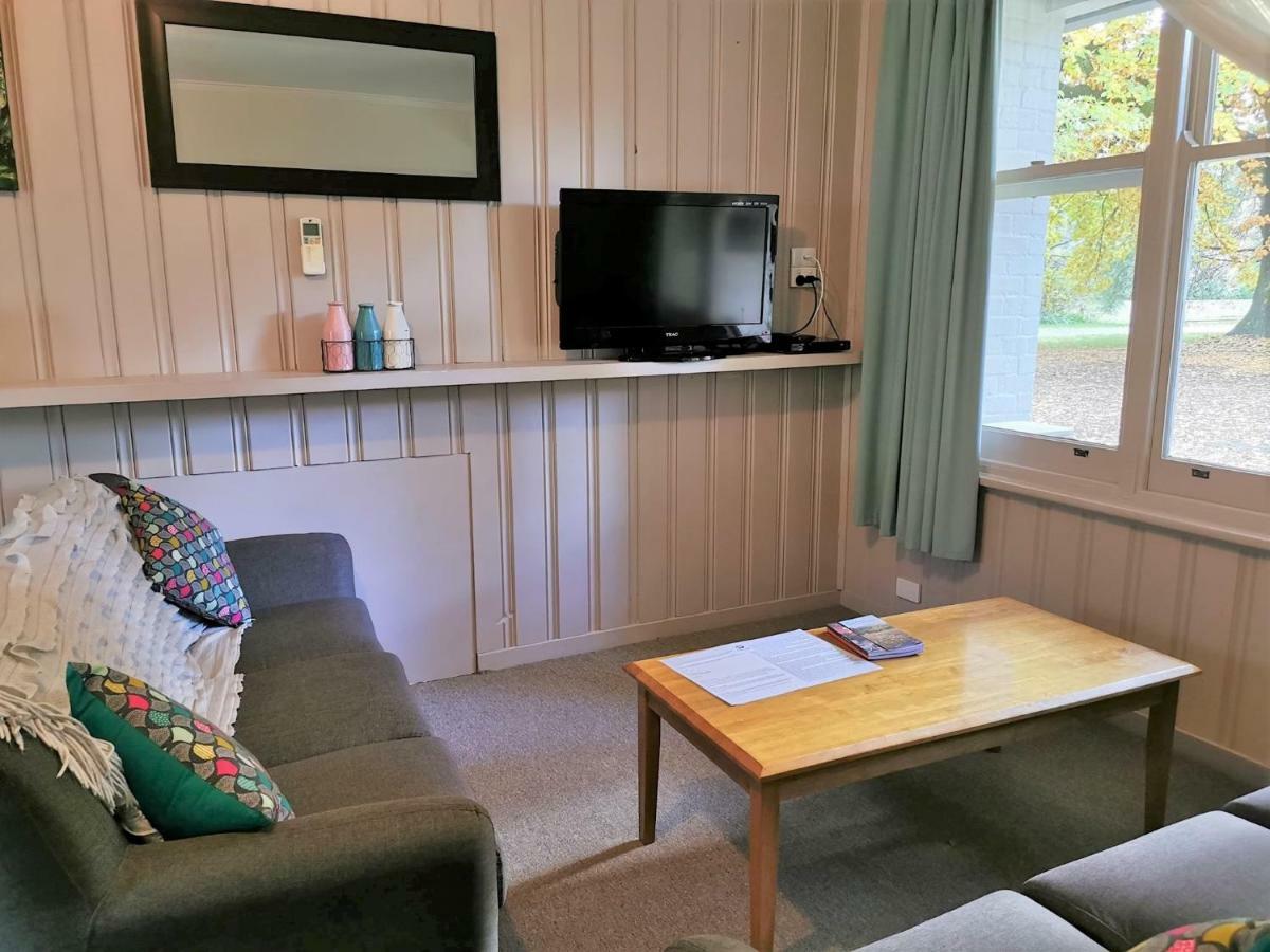 Elm Lodge Bright Extérieur photo